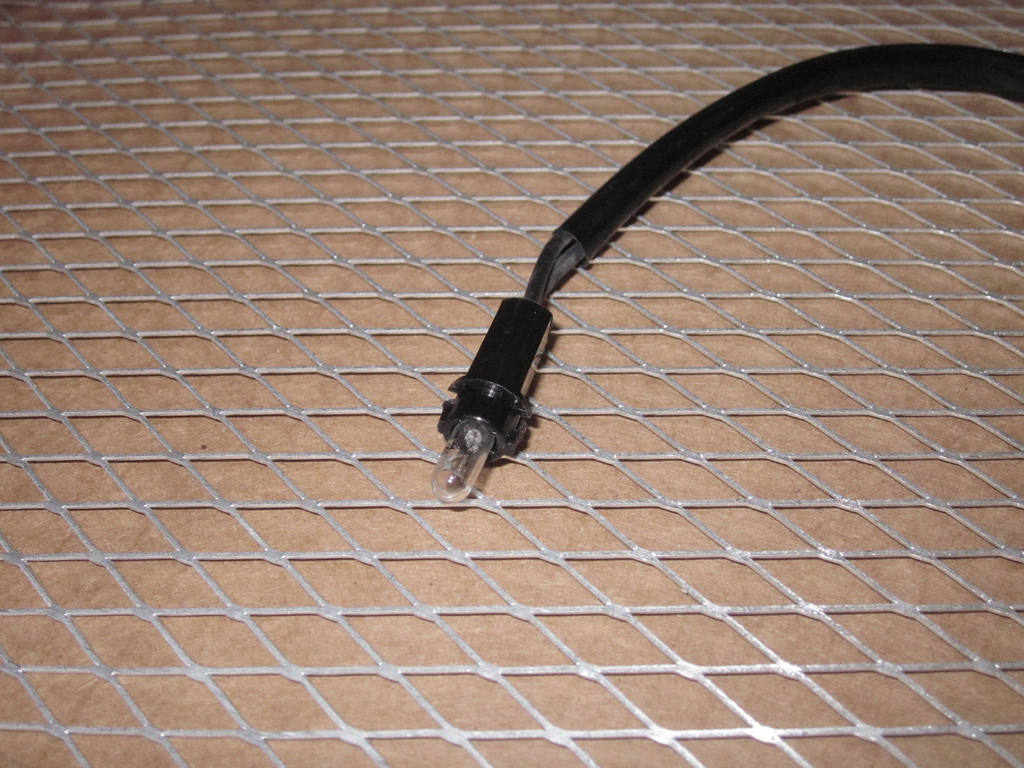 75 76 77 78 Datsun 280z OEM Fasten Seat Belt Light Bulb Socket & Harness
