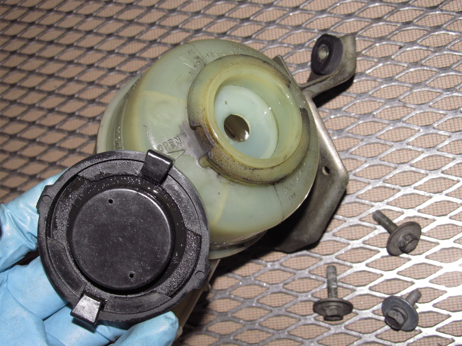 89 90 91 92 Toyota Supra OEM Power Steering Reservoir Tank 7MGE