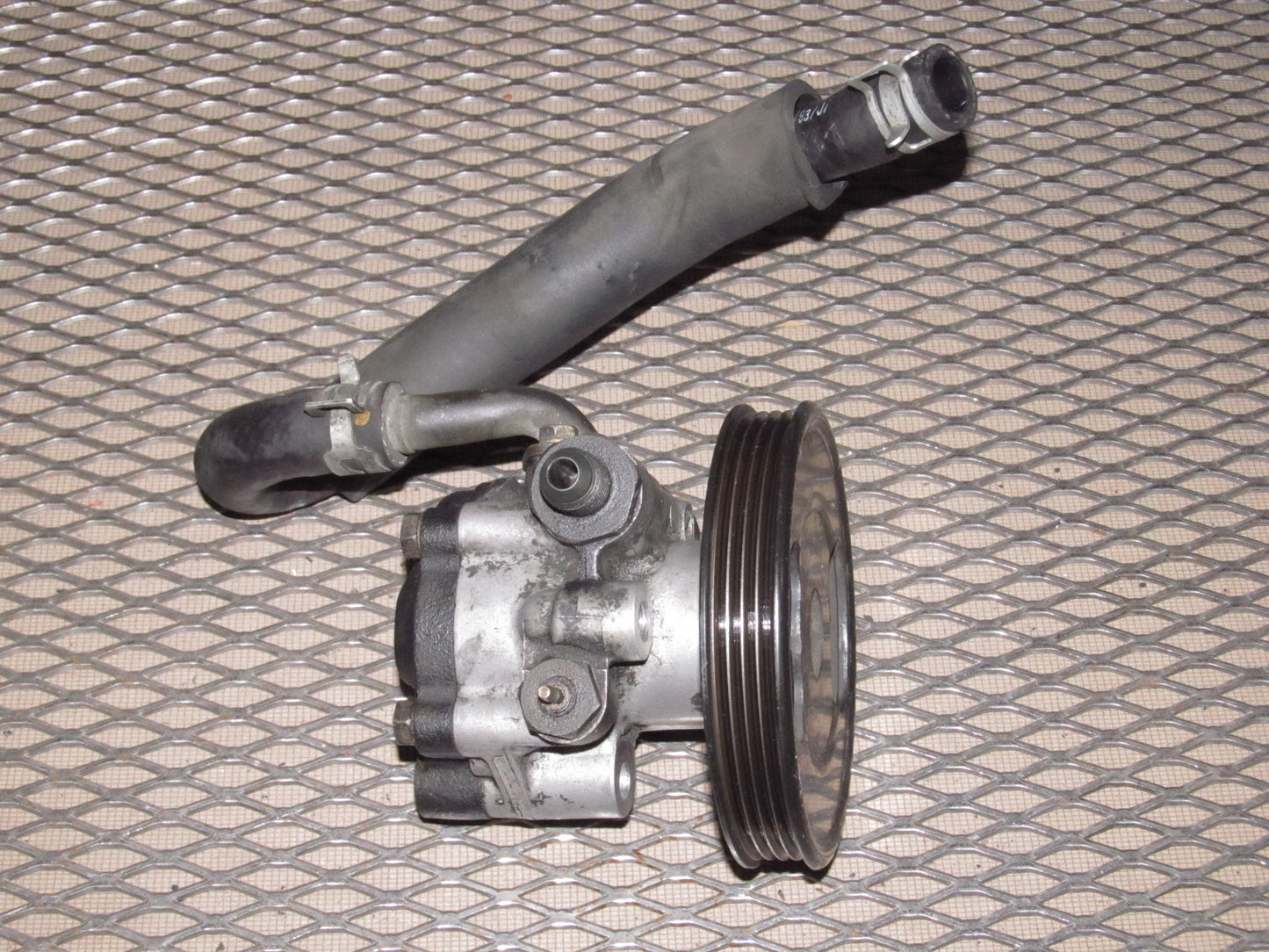 94 95 96 97 Mazda Miata OEM Power Steering Pump