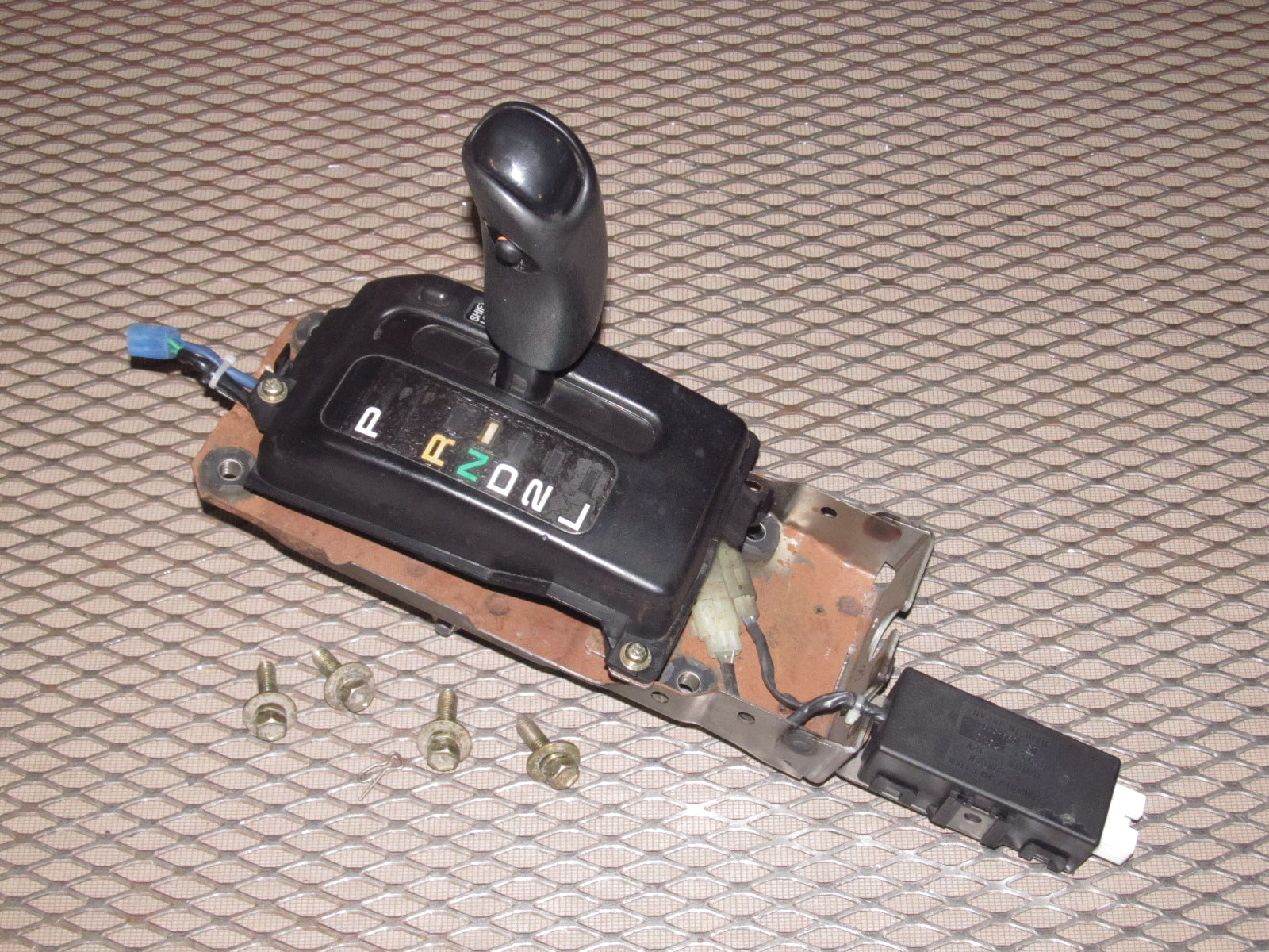 91 92 93 94 95 Toyota MR2 OEM A/T Shifter Assembly