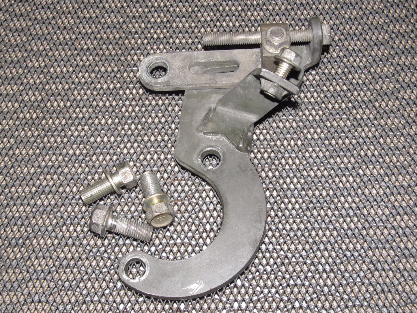 94 95 96 97 Mazda Miata OEM Power Steering Pump Adjustment Bracket