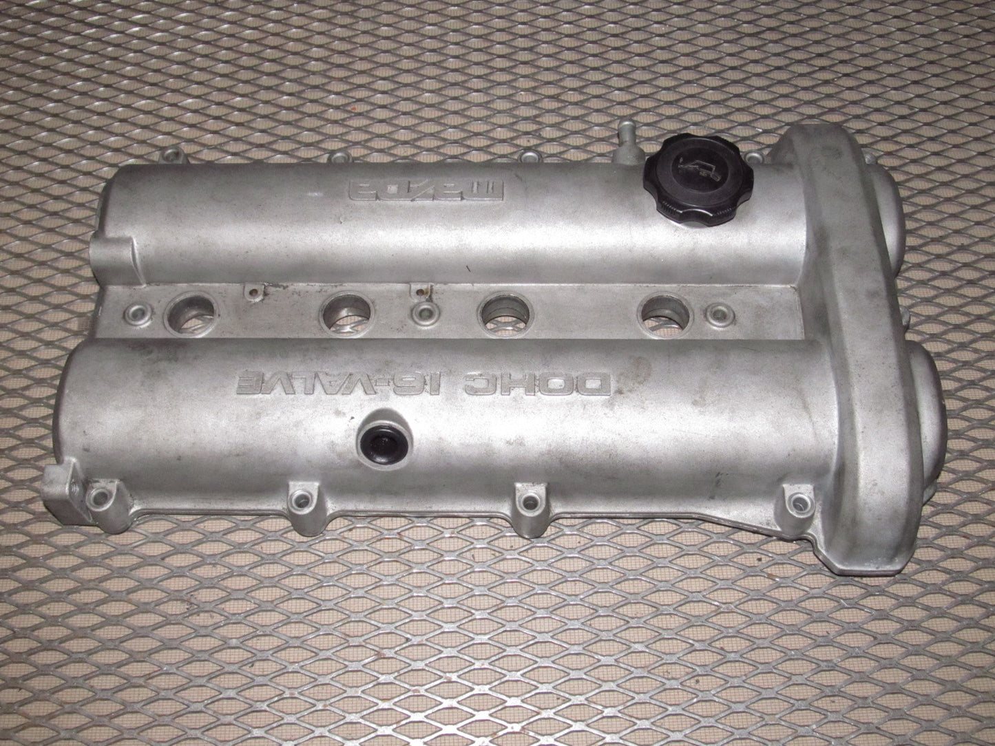 94 95 96 97 Mazda Miata OEM Engine Valve Cover