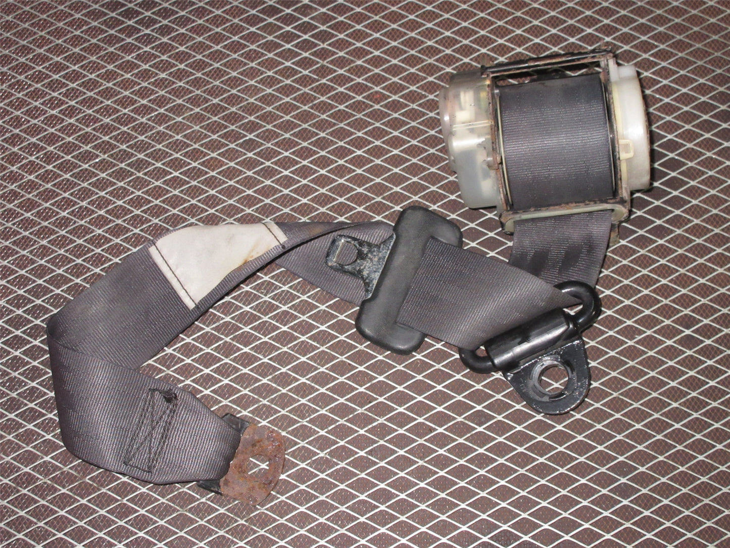 94 95 96 97 98 99 Toyota Celica Coupe Rear Seat Belt - Right