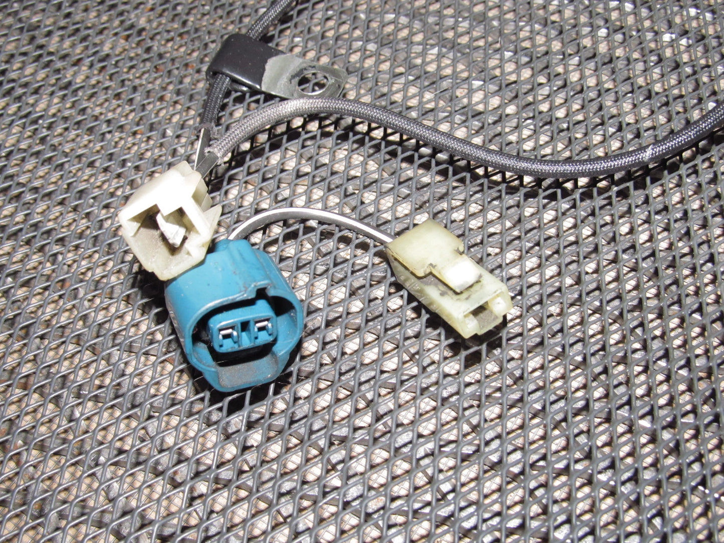 94 95 96 97 Mazda Miata OEM A/C Compressor Wiring Harness