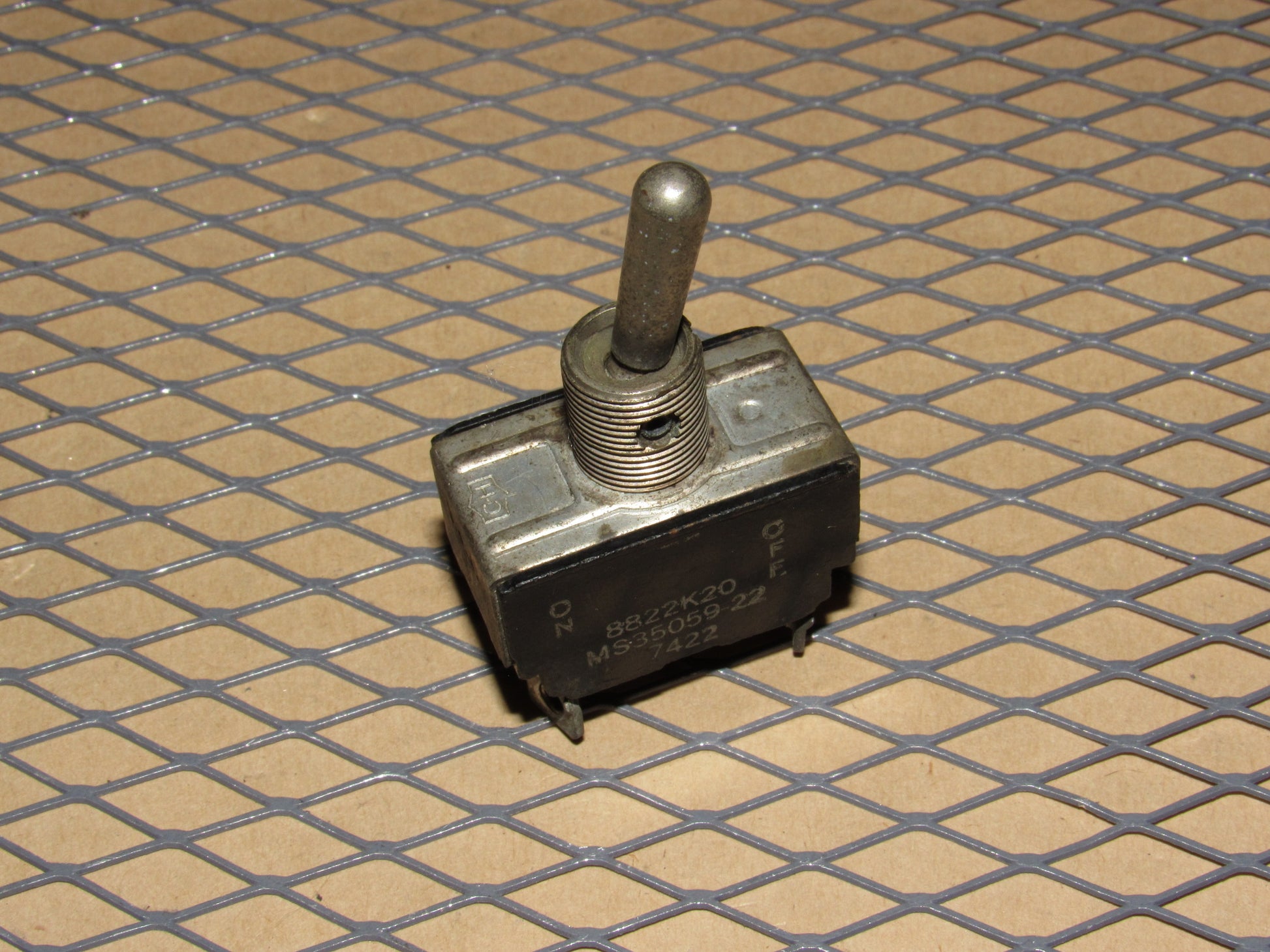 77-95 Mercedes Benz T1 Van OEM Toggle Switch