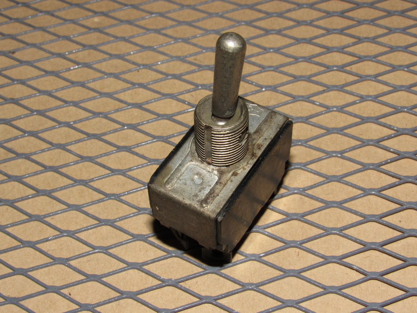 77-95 Mercedes Benz T1 Van OEM Toggle Switch