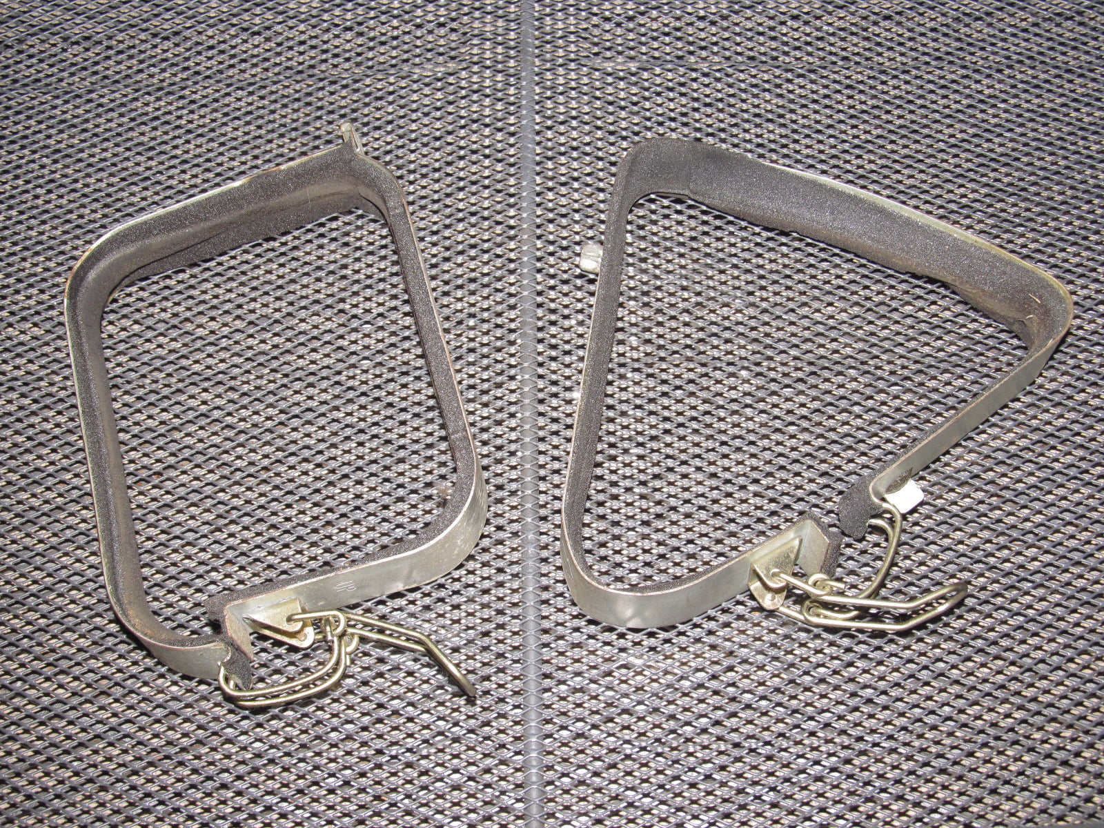 94 95 96 97 Mazda Miata OEM Heater Core Blower A/C Evaporator Clamp