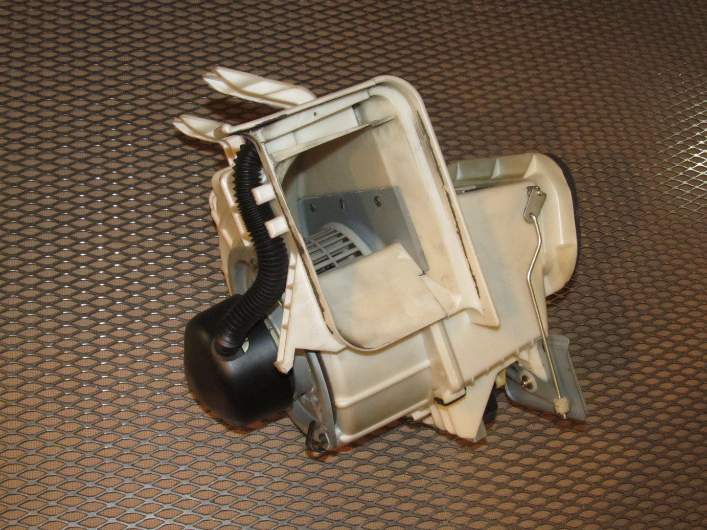 91 92 93 94 Nissan 240SX A/C Heater Blower Motor Assembly