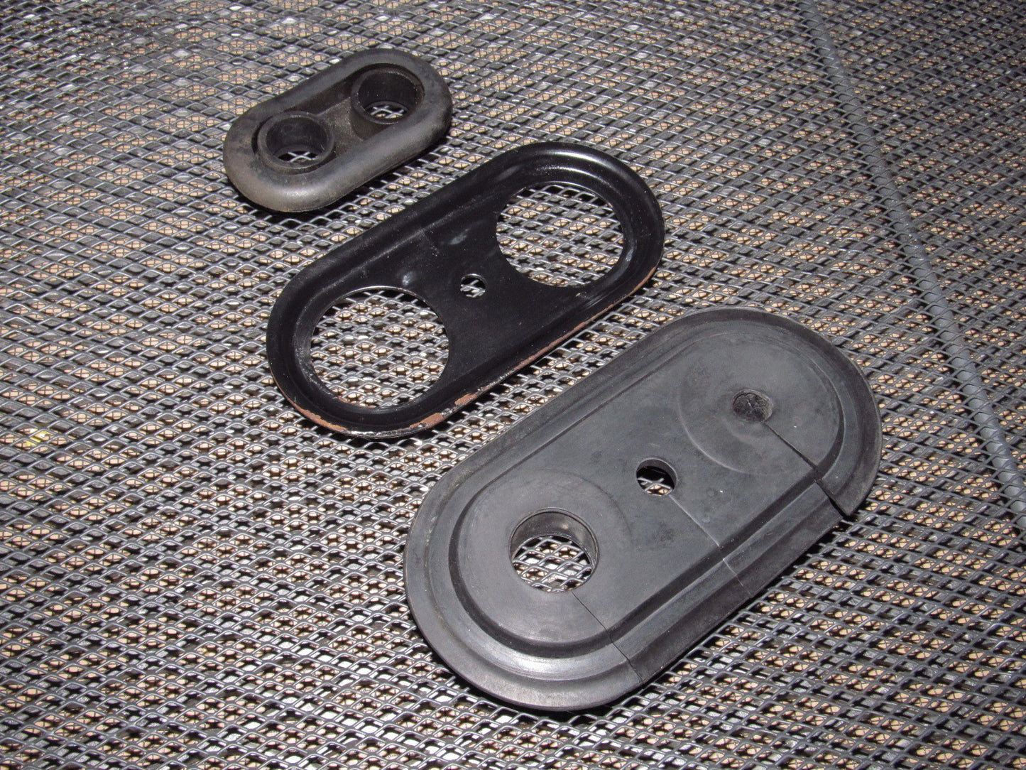 90-96 Nissan 300zx OEM A/C Evaporator & Heater Core Grommet