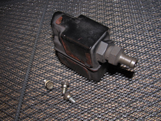 91 92 93 94 Nissan 240SX Engine Oil Air Breather Tank