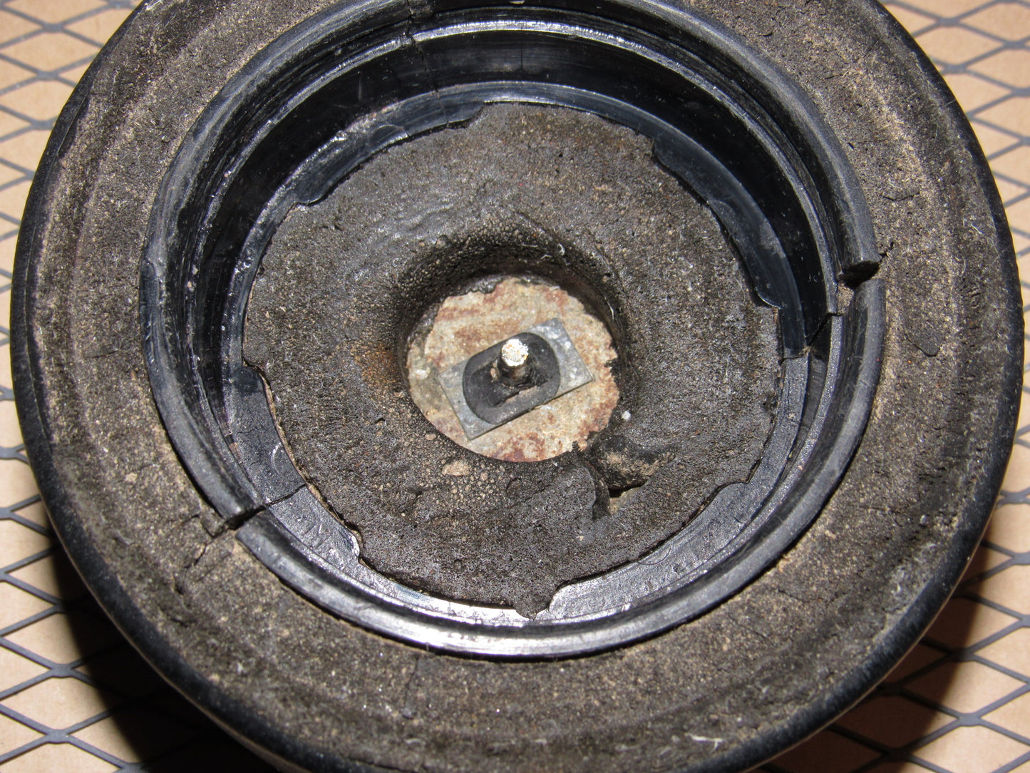 70 71 72 73 Datsun 240z OEM Steering Wheel Horn Pad