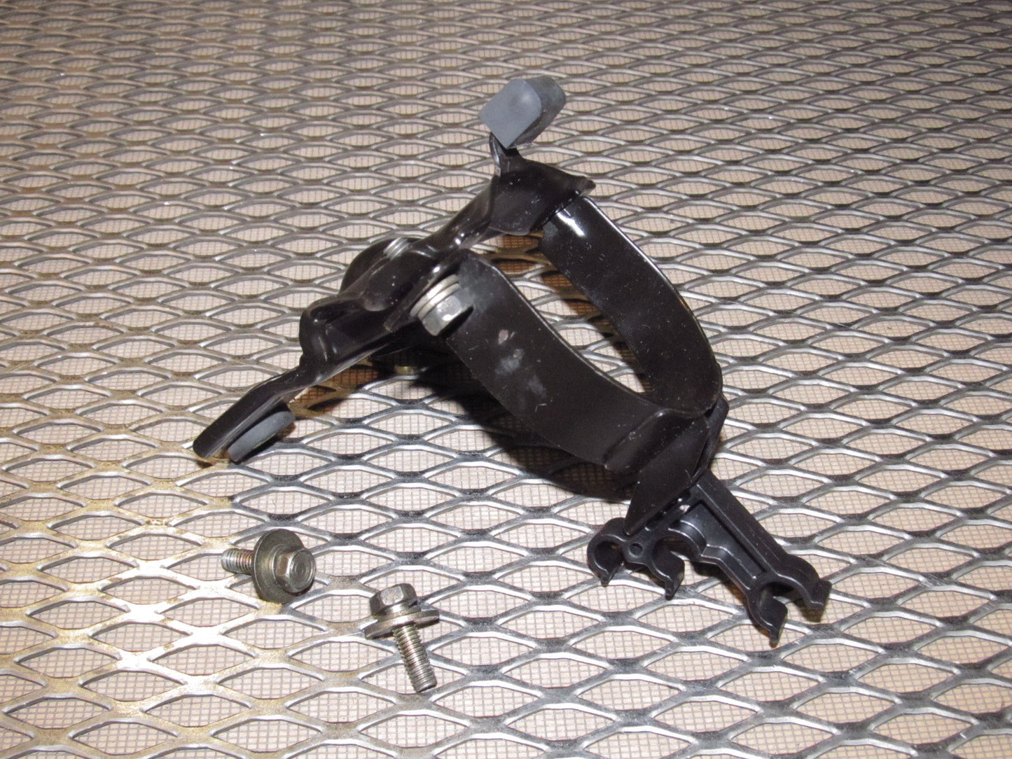 90 91 92 93 Acura Integra OEM Fuel Filter Mounting Bracket