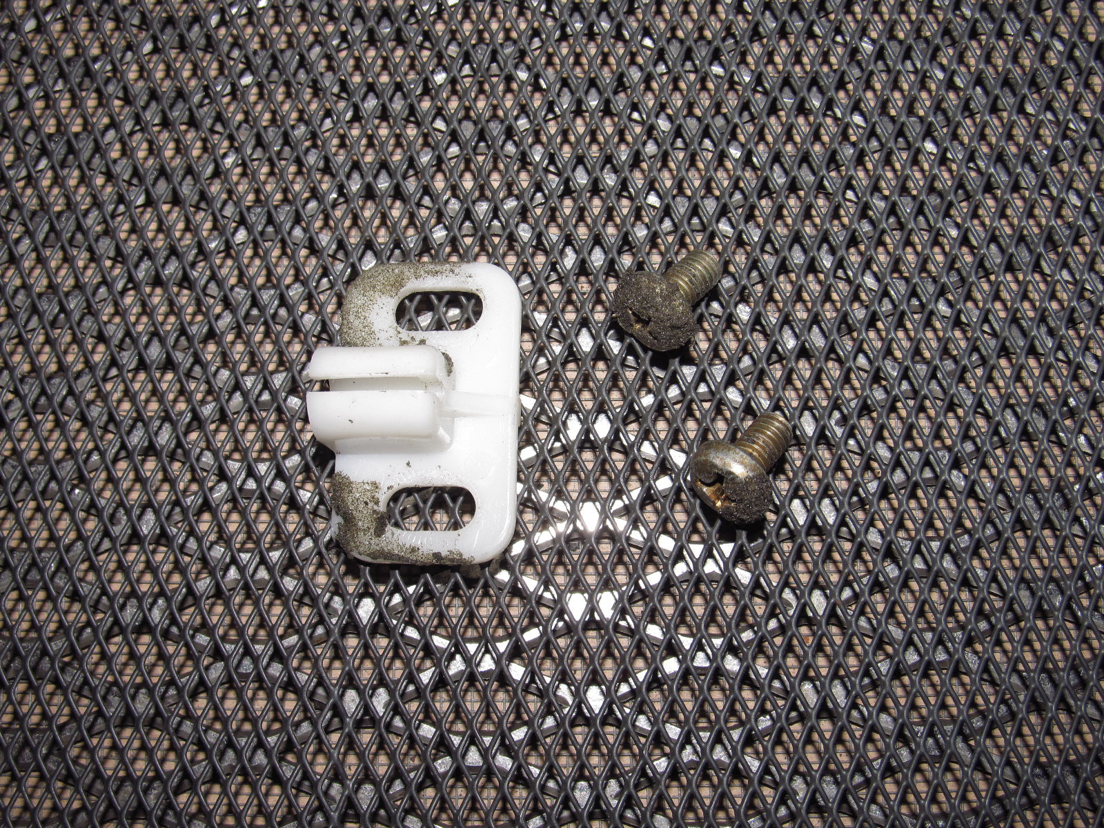 83-85 Porsche 944 OEM Interior Door Cable Holder Clip - Left
