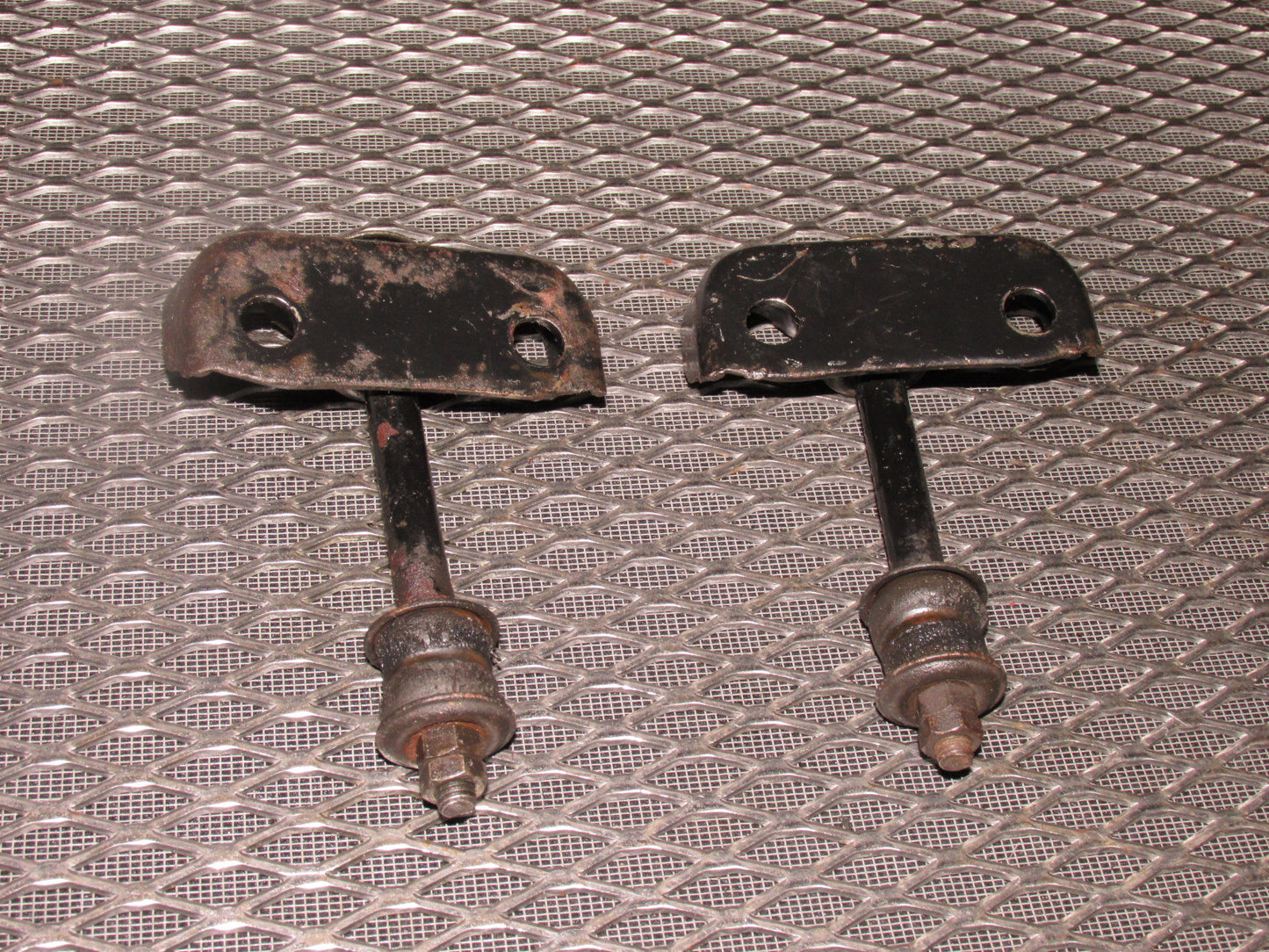 84 85 Mazda RX7 OEM Rear Stabilizer Link Set