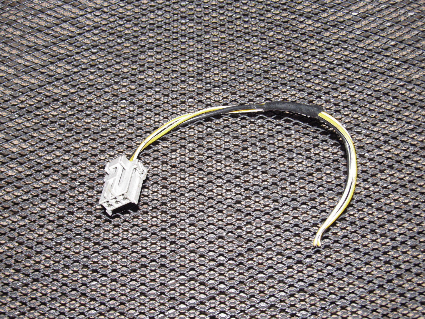 92 93 94 95 96 Honda Prelude OEM Power Antenna Pigtail Harness