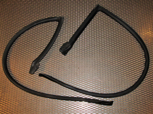1 92 93 94 Nissan 240SX OEM Door Weather Stripping Set