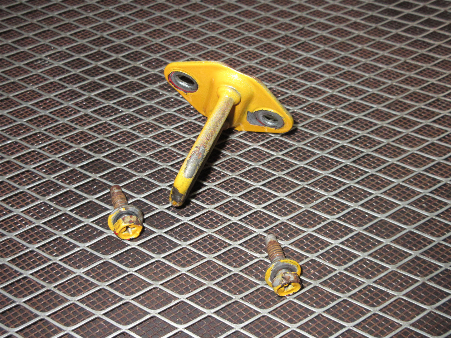 94 95 96 97 98 99 Toyota Celica Hatch Door Trunk Latch Striker