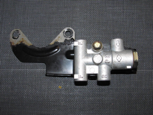 90 91 92 93 Mazda Miata OEM Brake Proportional Valve