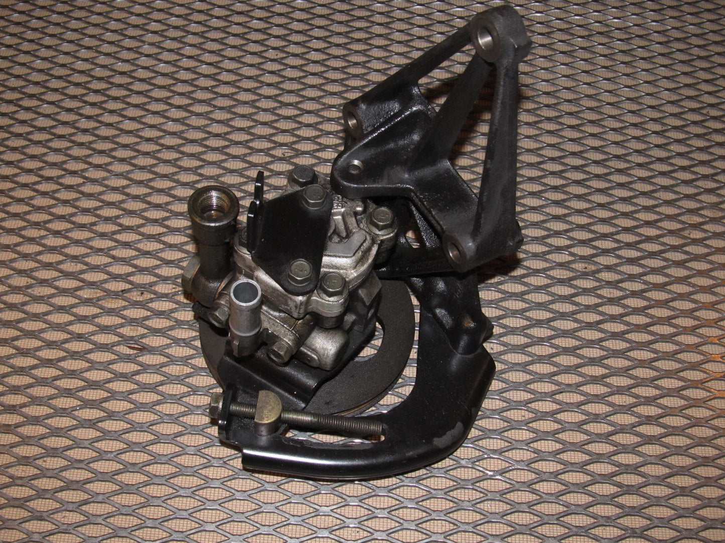 91 92 93 94 Nissan 240SX OEM Power Steering Pump