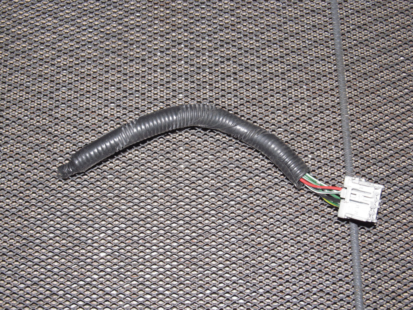 92 93 94 95 96 Honda Prelude OEM Tail Light Pigtail Harness - Right