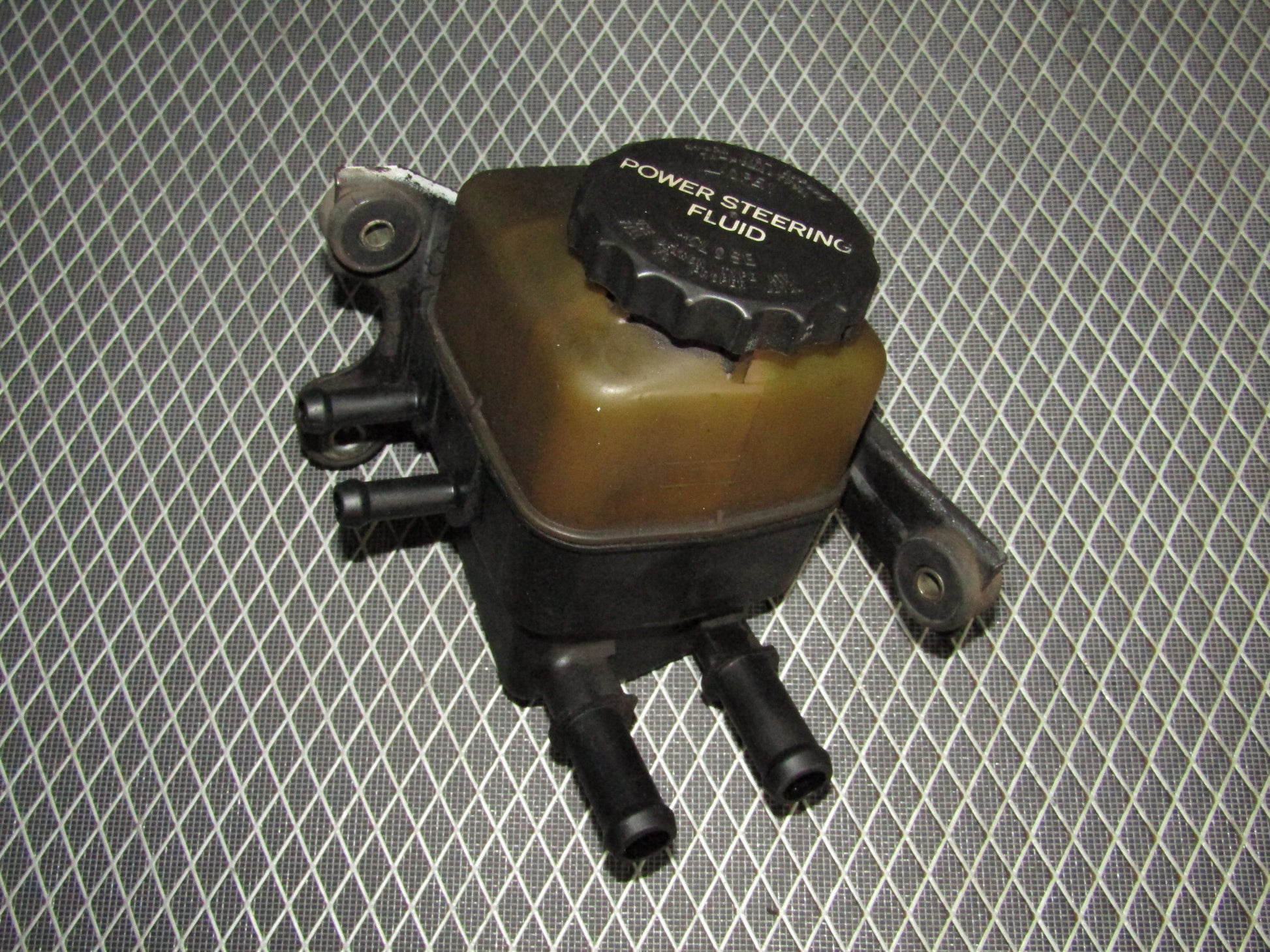 92-93 Toyota Camry OEM Power Steering Fluid Tank Reservoir - 3VZ-FE V6 3.0L