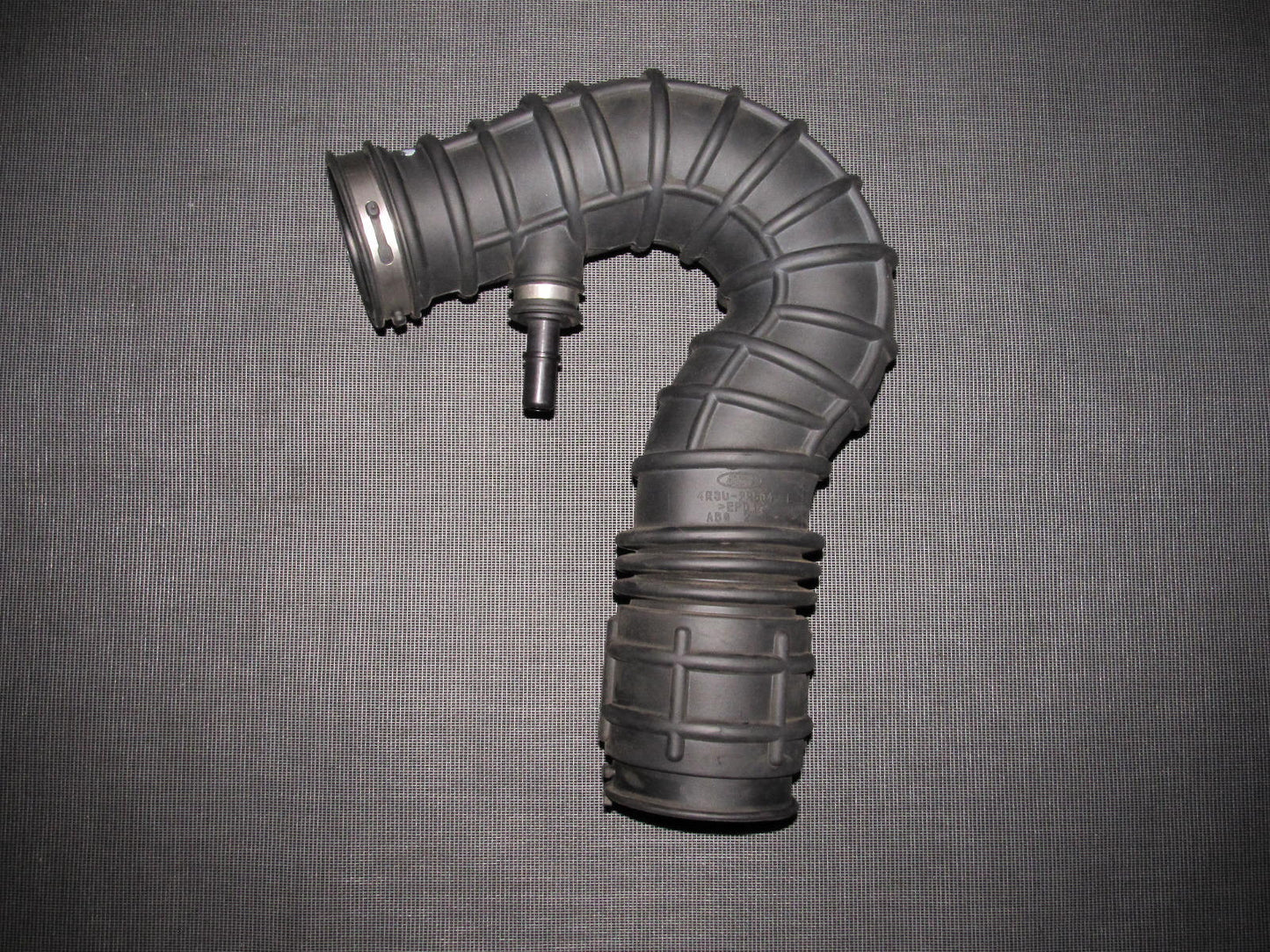 05 06 07 08 09 10 Ford Mustang 4.0 V6 OEM Air Intake Duct