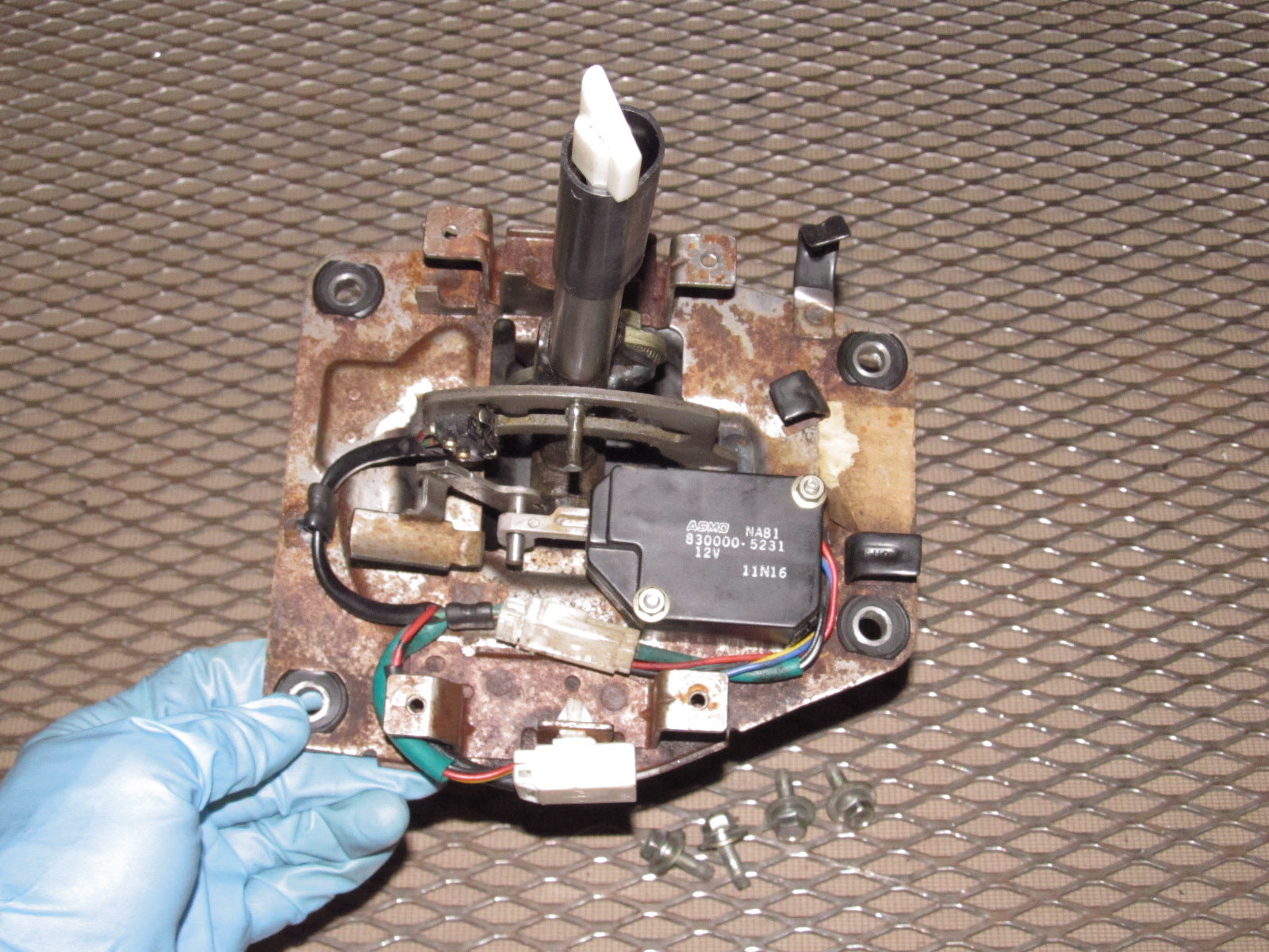 94 95 96 97 Mazda Miata OEM Automatic Transmission Shifter - A/T