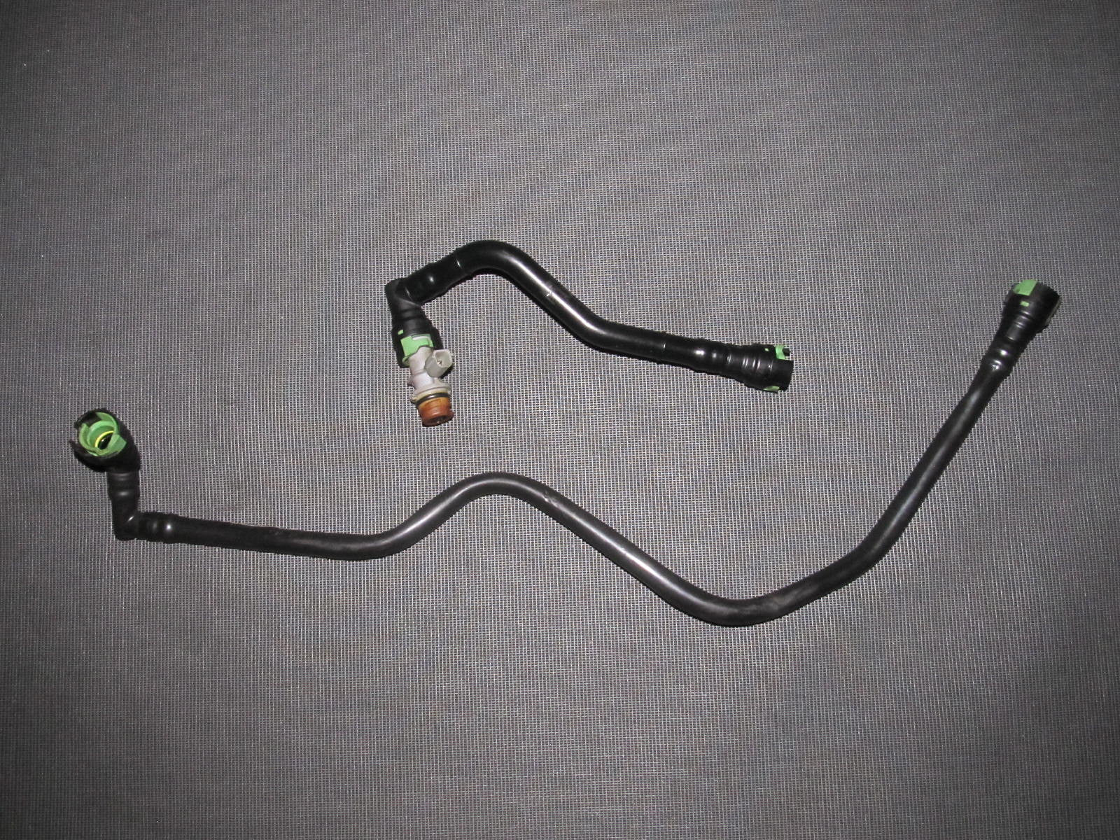05 06 07 08 09 10 Ford Mustang 4.0 V6 OEM PCV Valve & Line - Set