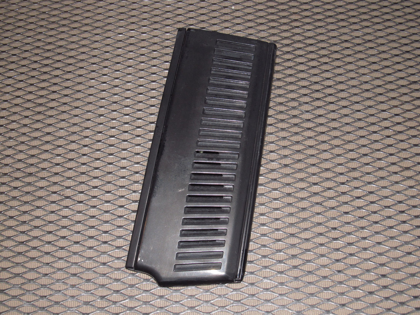 79 80 Datsun 280zx OEM 2+0 Exterior Door Vent Panel Cover - Left