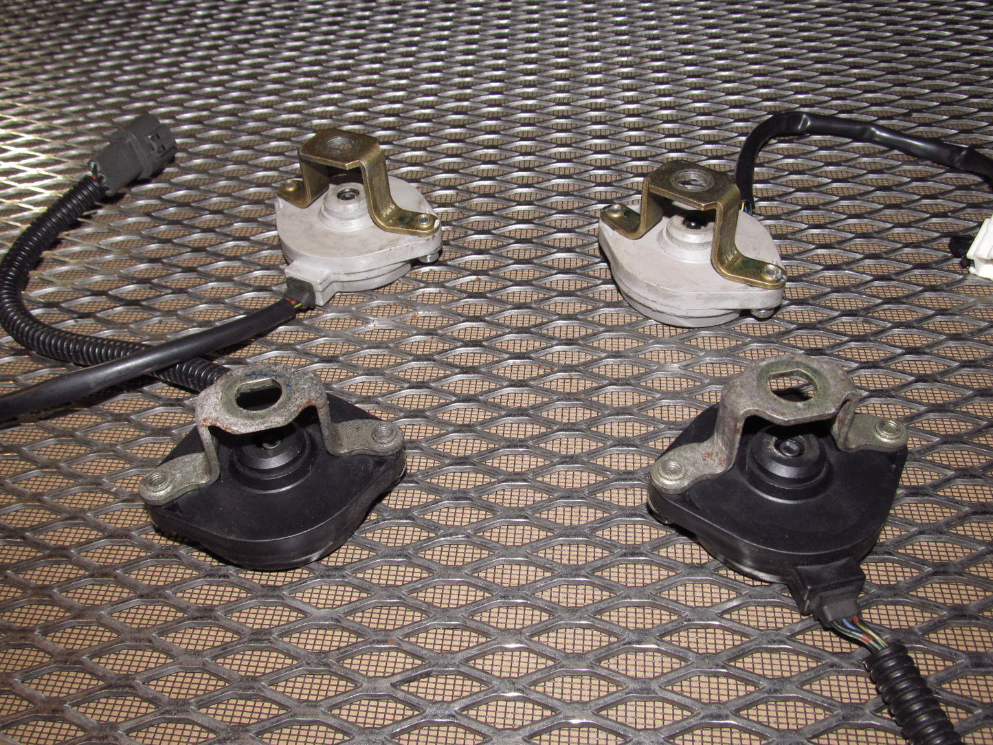90-96 Nissan 300zx OEM Shock Actuator Motor - Set - Twin Turbo