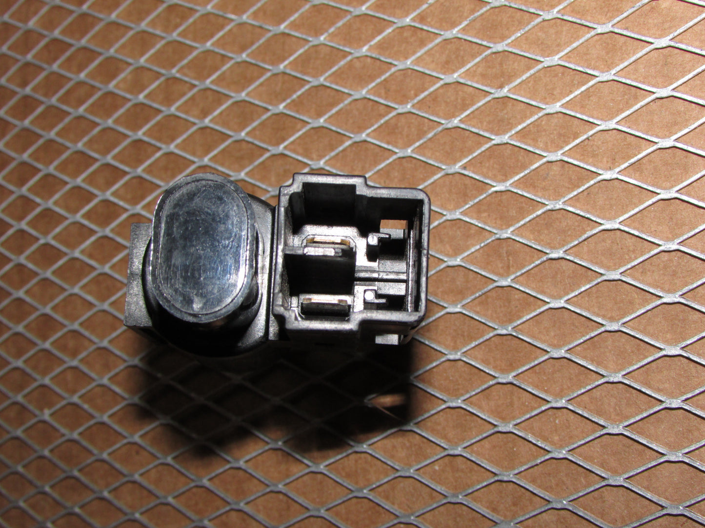 04 05 06 07 08 Mazda RX8 OEM Vacuum Solenoid K5T49091 KL01