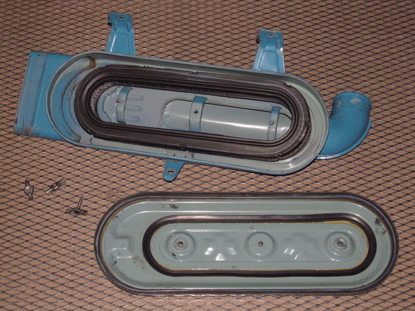 79 80 Datsun 280zx OEM 2.8L Engine Air Box