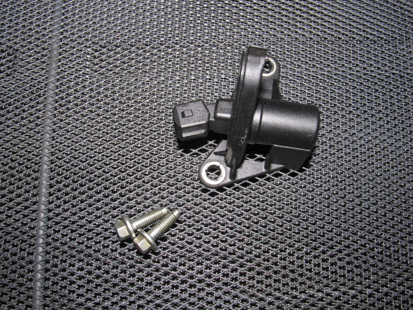 05 06 07 08 09 10 Ford Mustang 4.0 V6 OEM Crankshaft Position Sensor