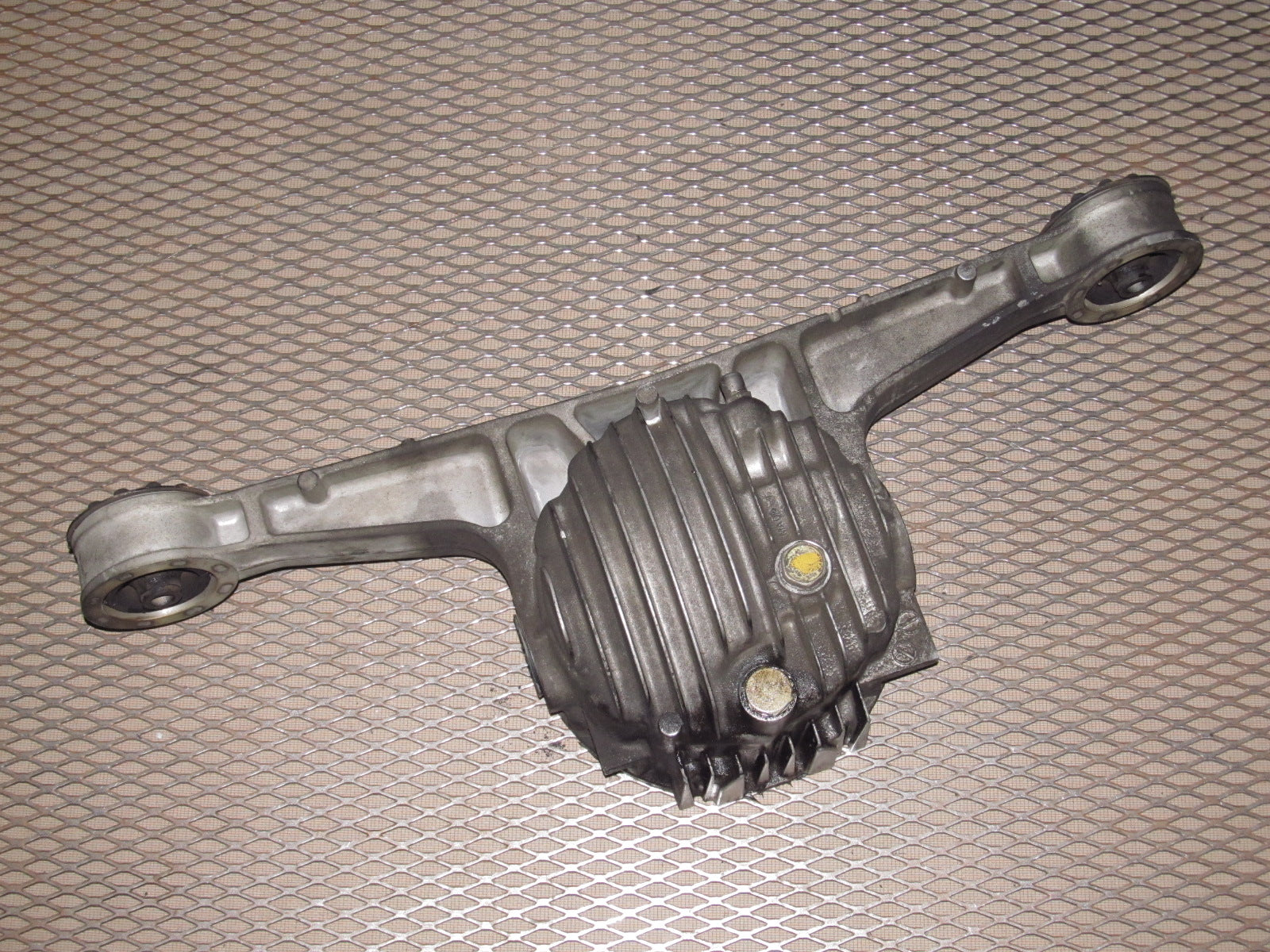 94 95 96 97 Mazda Miata OEM Differential Mounting Housing - A/T