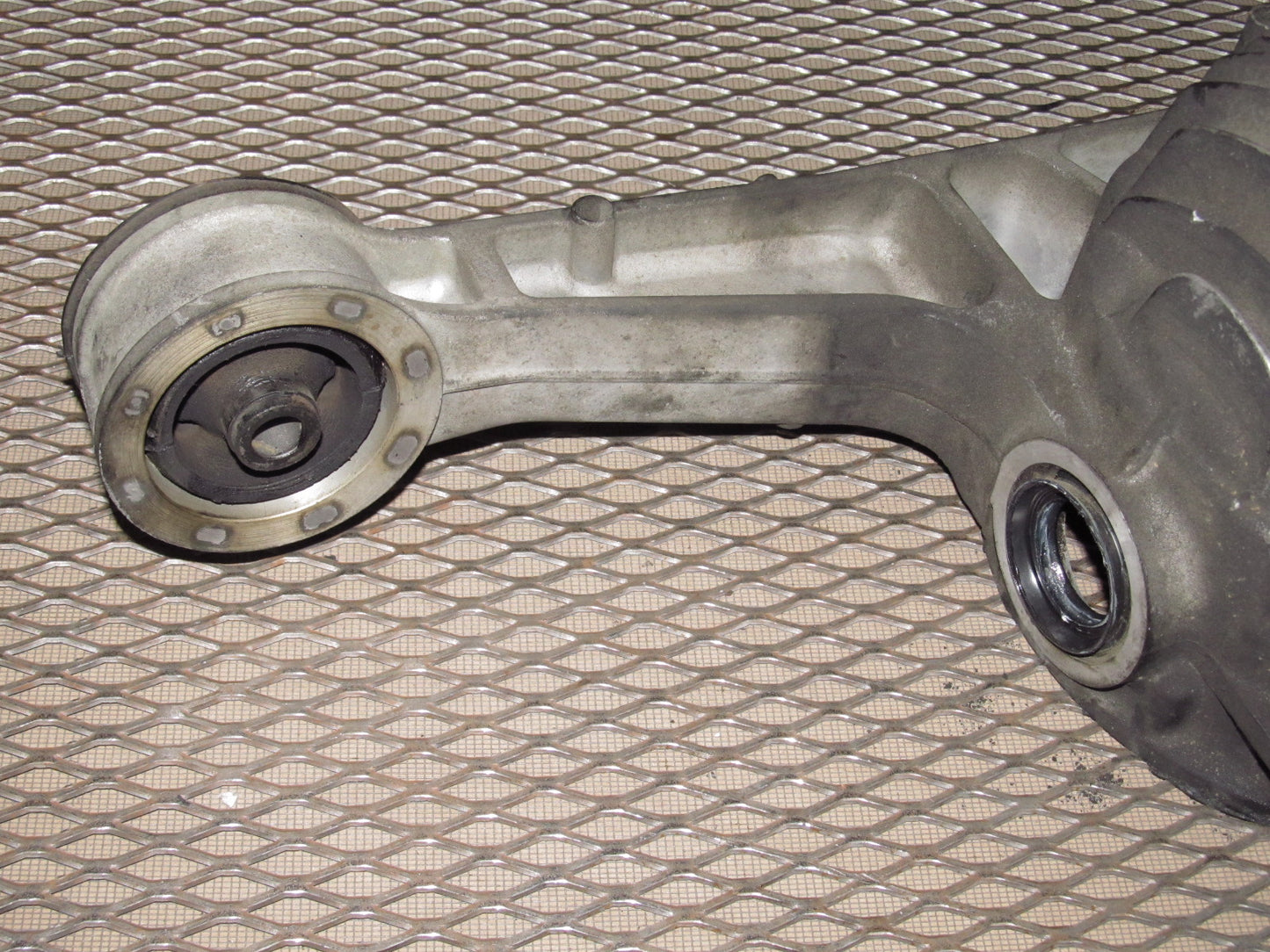 94 95 96 97 Mazda Miata OEM Differential Mounting Housing - A/T