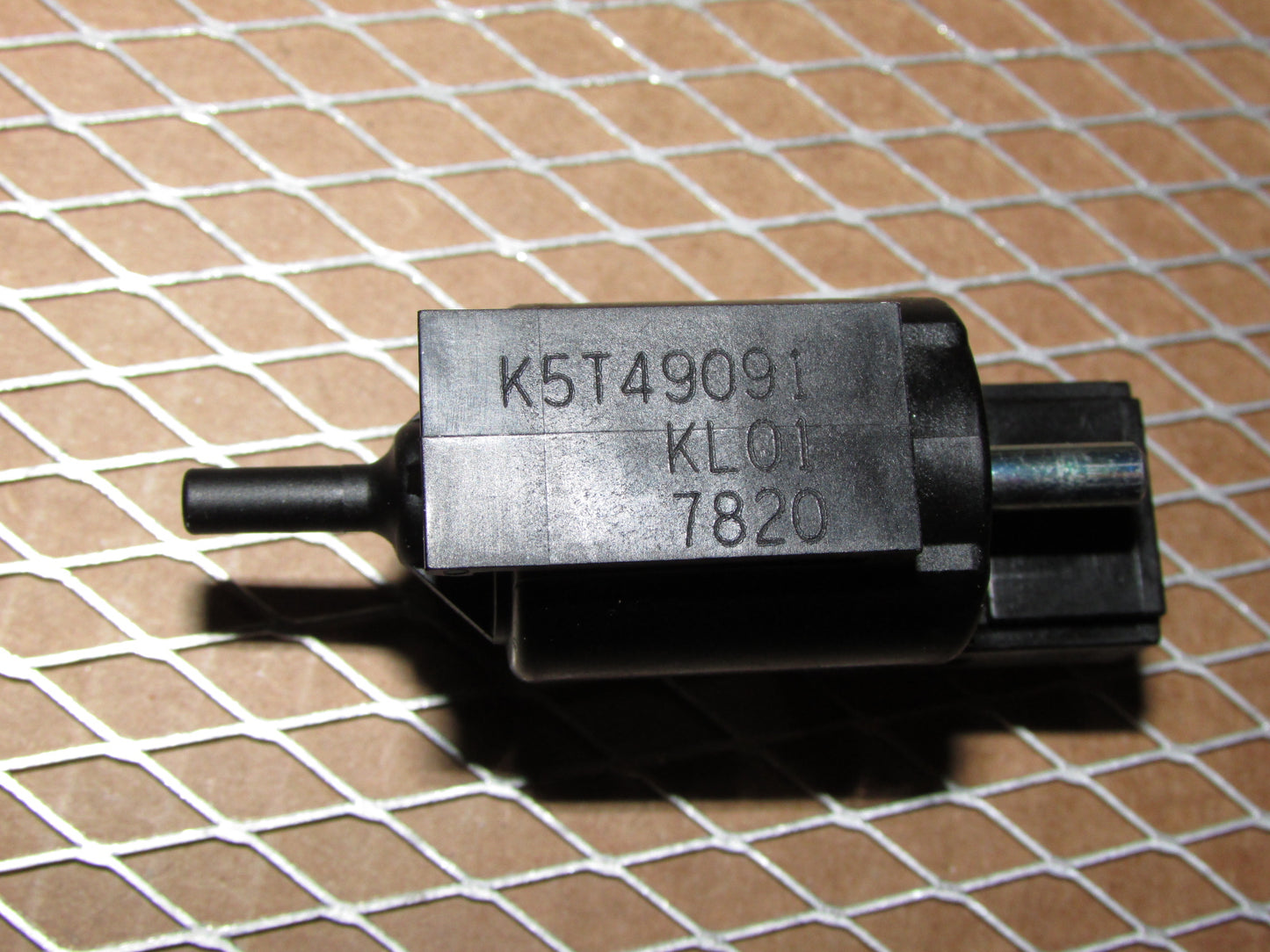 04 05 06 07 08 Mazda RX8 OEM Vacuum Solenoid K5T49091 KL01