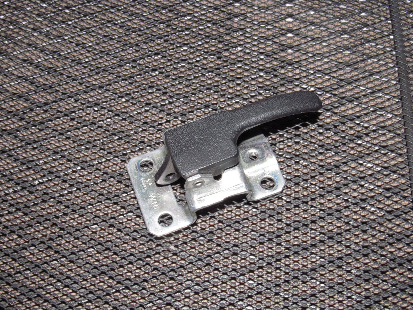 83-85 Porsche 944 OEM Interior Door Handle - Right