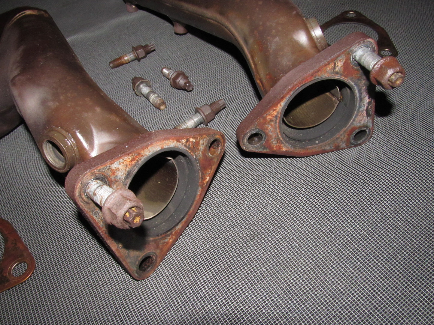 03-04 Infiniti G35 Sedan OEM Exhaust Manifold Set