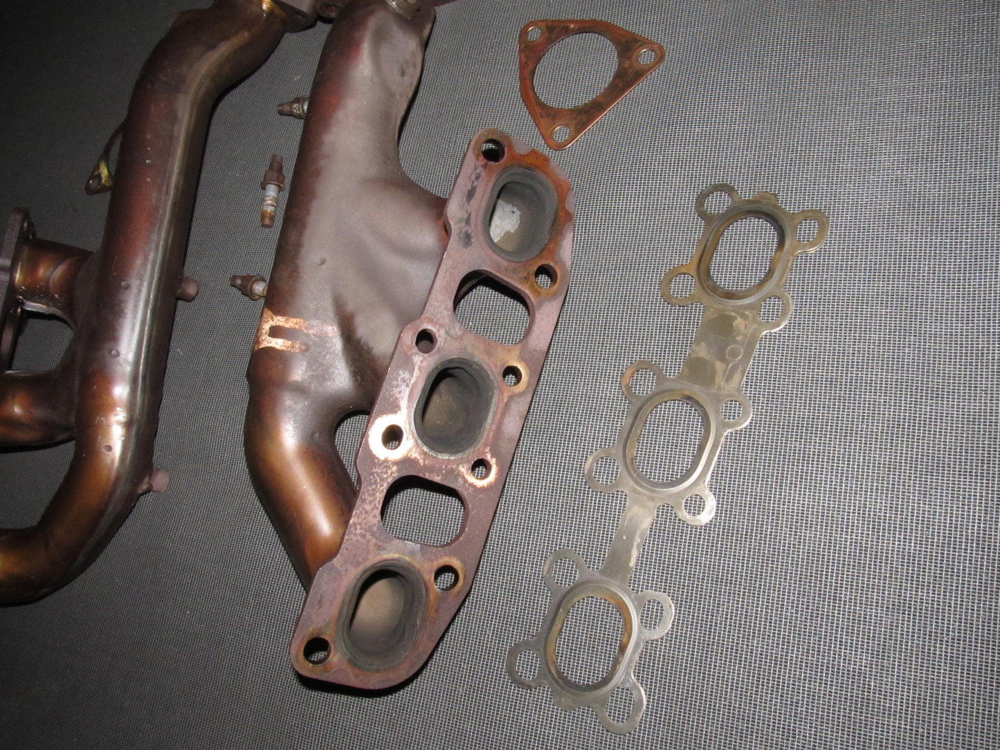 03-04 Infiniti G35 Sedan OEM Exhaust Manifold Set
