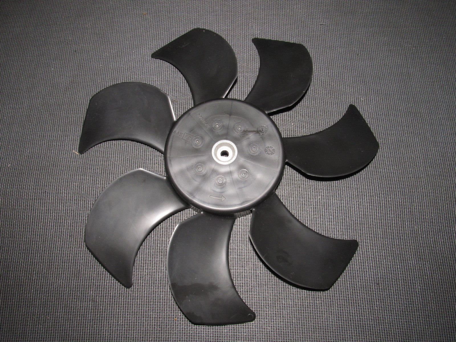 03-04 Infiniti G35 Sedan OEM A/C Condenser Fan Blade
