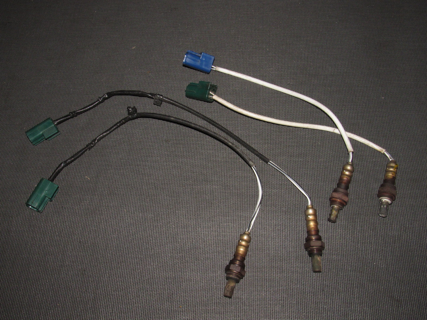 03-04 Infiniti G35 Sedan OEM Oxygen O2 Sensor Set