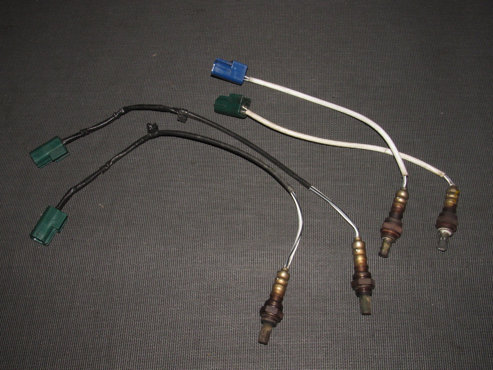 03-04 Infiniti G35 Sedan OEM Oxygen O2 Sensor Set