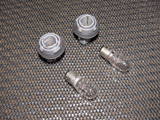 94 95 96 97 Mitsubishi 3000GT Front Side Marker Bulb Socket