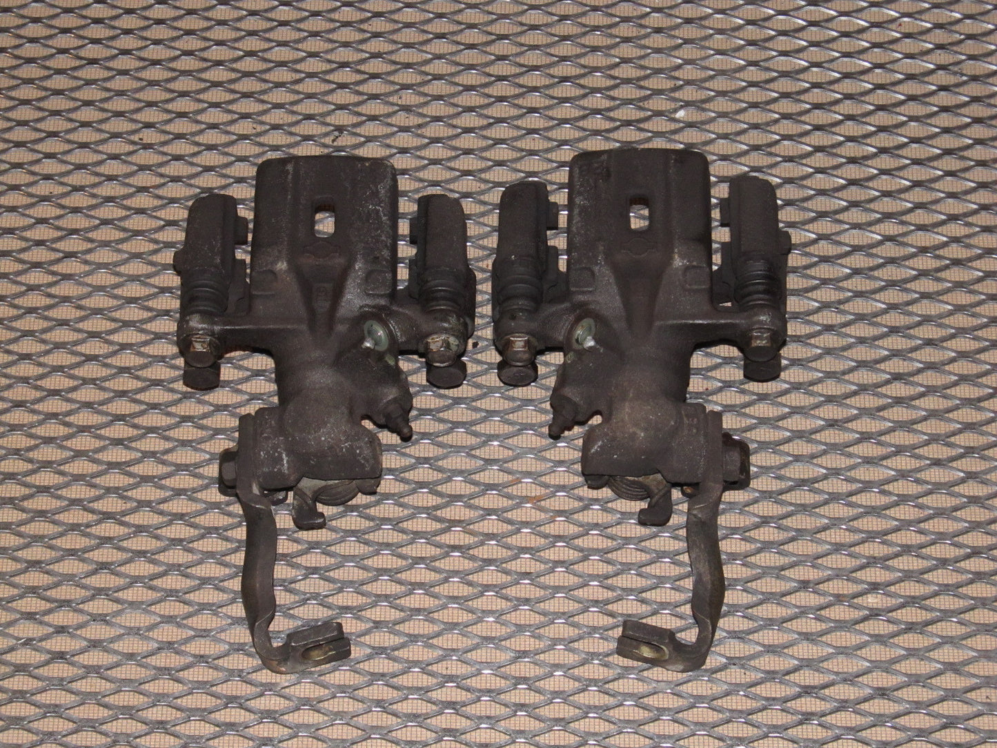 91 92 93 94 Nissan 240SX OEM Brake Caliper - Rear Set