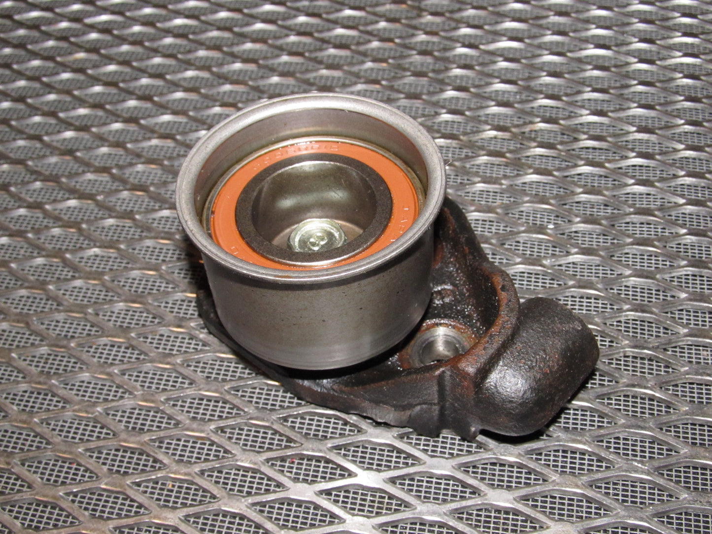 94 95 96 97 Mitsubishi 3000GT Timing Belt Tensioner Idler Pulley