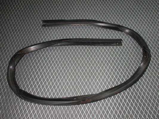 92 93 Lexus ES300 OEM Hood Weather Stripping