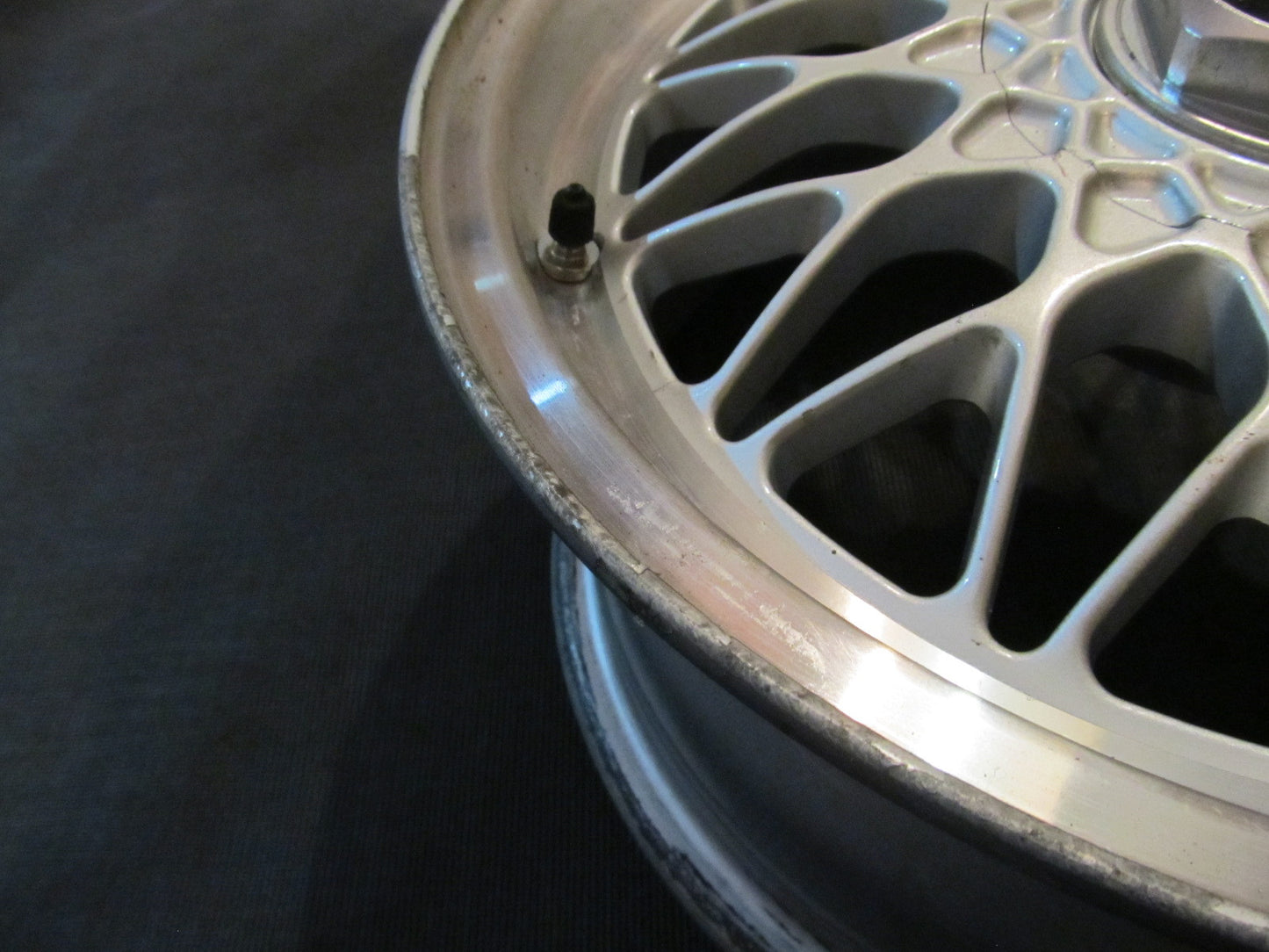 89 90 91 92 Mazda RX7 OEM BBS Wheel & Center Cap - 15 Inch