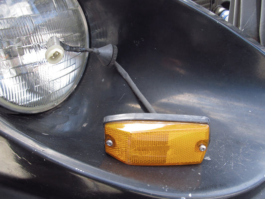79 80 Datsun 280zx OEM Front Side Marker - Right