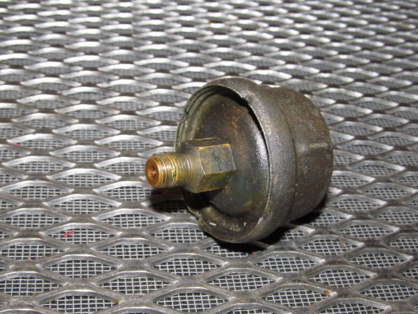 94 95 96 97 Mitsubishi 3000GT Engine Oil Pressure Switch - Gauge