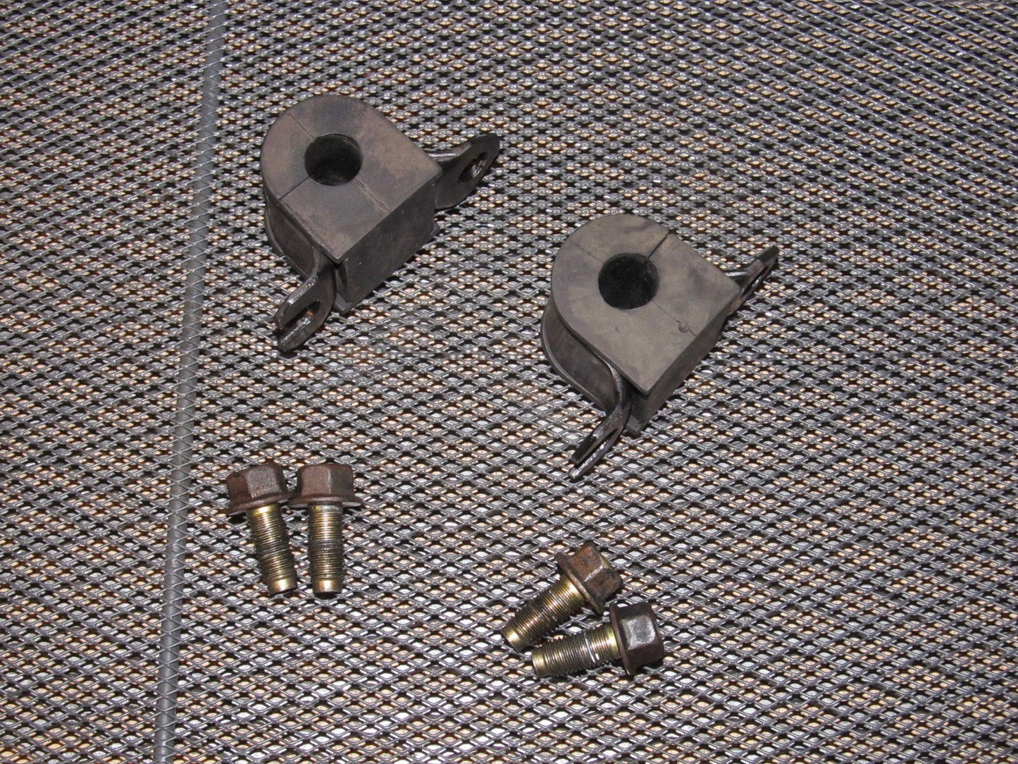 91 92 93 94 Nissan 240SX OEM Rear Stabilizer Mount Set